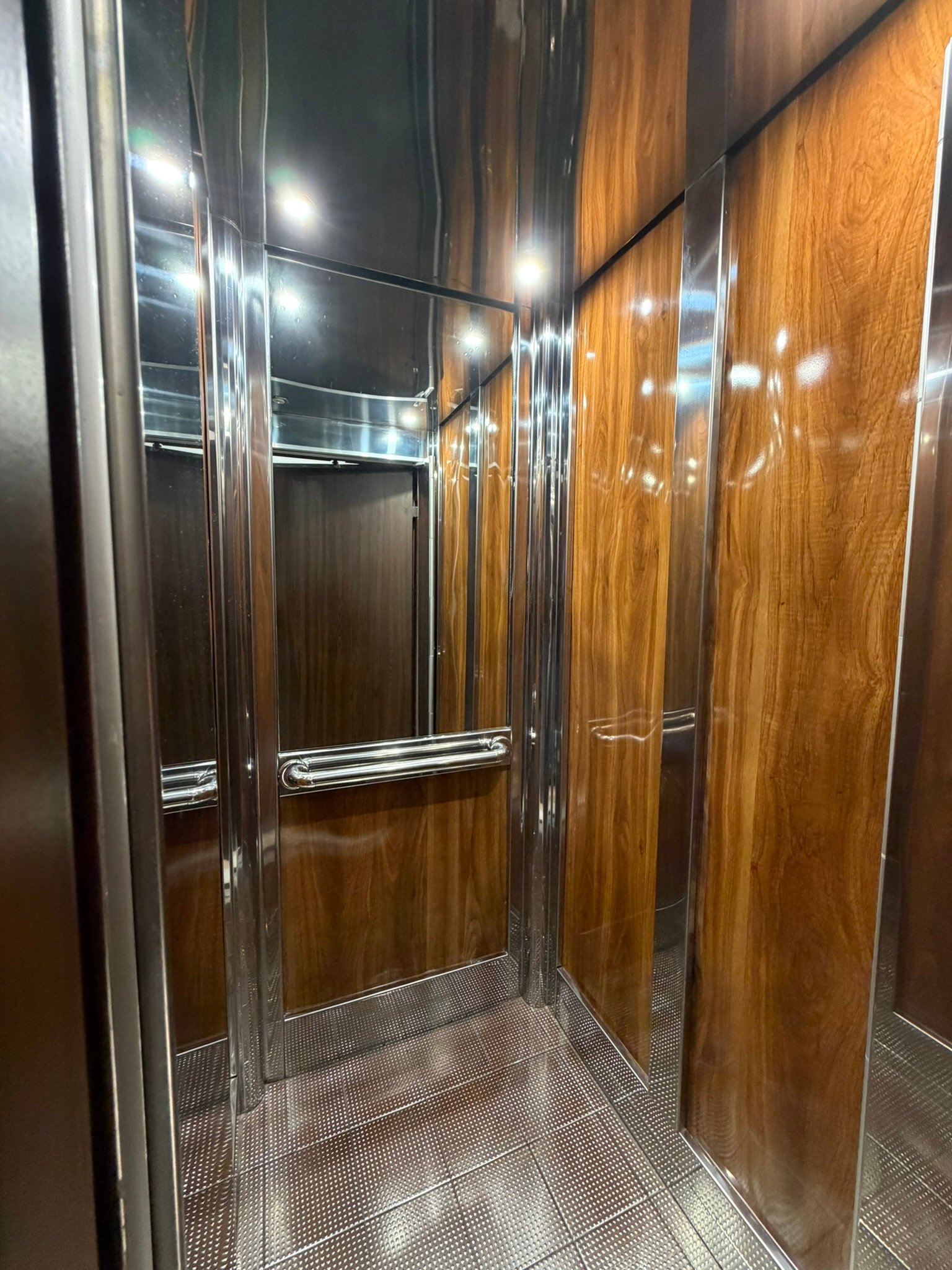 Private lift elevator Villa Maria Kolymvari Crete