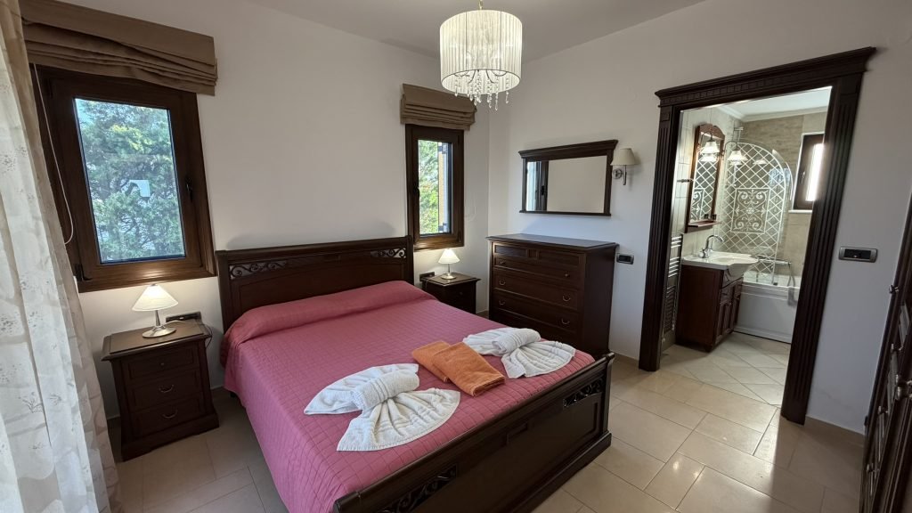 Basement double bedroom Villa Maria Chania Crete